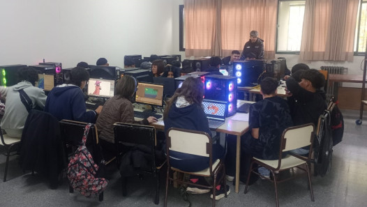 imagen Más que videojuegos: una experiencia de encuentro y aprendizaje colaborativo en el marco de las Prácticas Sociales Educativas