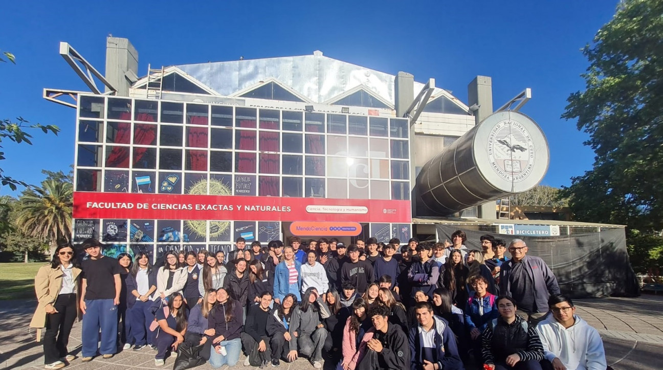 imagen Estudiantes de la Escuela Martín Zapata participaron de MendoCiencia 2026
