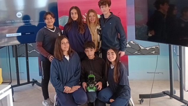 imagen Del aula al Polo TIC: los jóvenes del Club de Robótica son tutores de una interesante experiencia