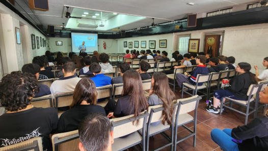 imagen Estudiantes de cuarto año conocieron las propuestas de articulación preuniversitaria