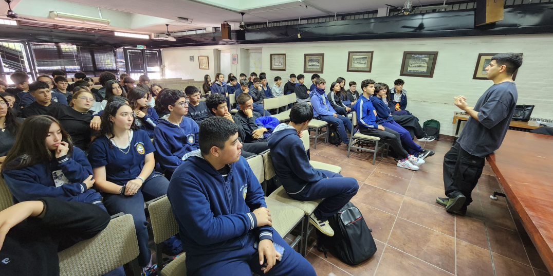 imagen Conciencia digital: charla sobre ciberseguridad para estudiantes de Informática