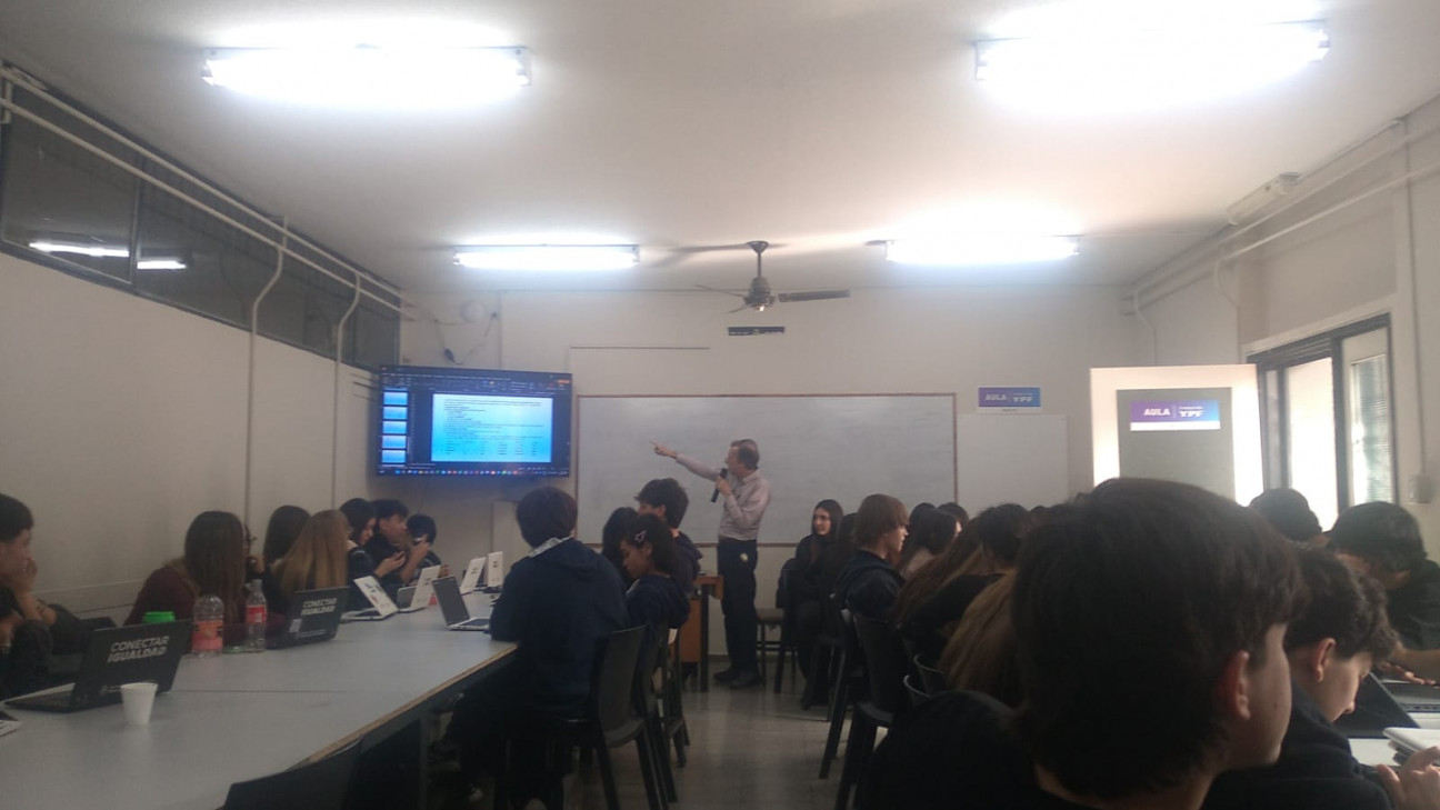 imagen Innovación y futuro en el aula: Taller de Competencias en Inteligencia Artificial