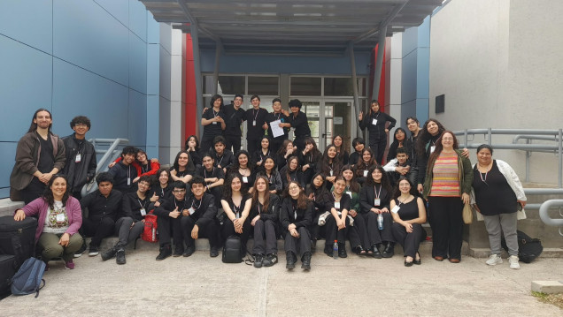 imagen El Coro de Alumnos Martín Zapata participó del Primer Encuentro de Coros de Niños y Jóvenes de Villa Carlos Paz