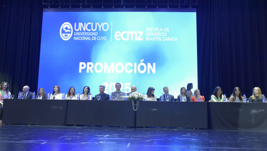 imagen Promoción 2025: la Escuela de Comercio Martín Zapata celebró a sus nuevos egresados