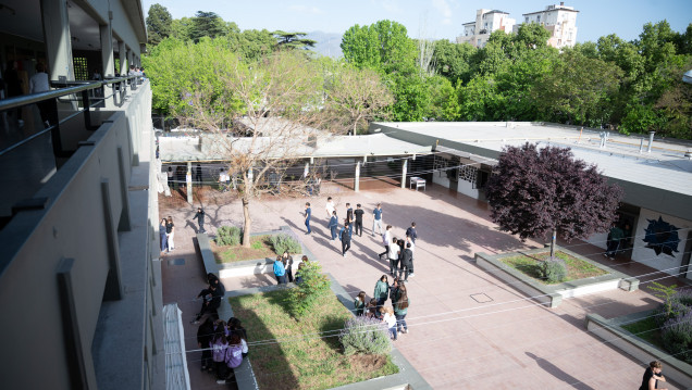 imagen La Escuela de Comercio Martín Zapata dio la bienvenida a sus ingresantes 2026 con dos jornadas de ambientación