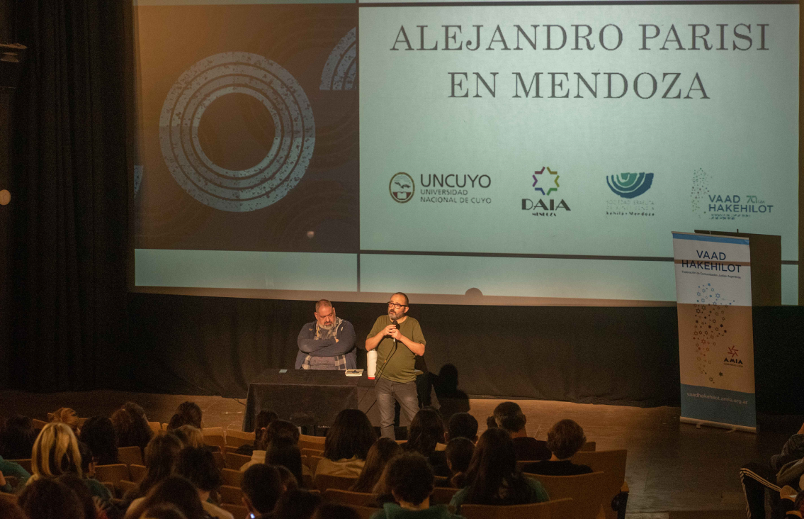 imagen Estudiantes del Martín Zapata participaron de una charla sobre el Holocausto