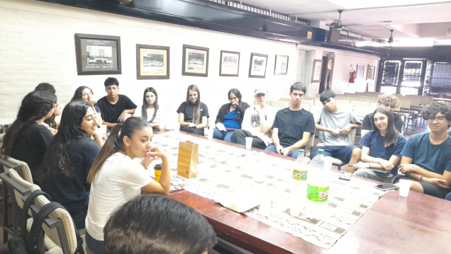 imagen Reunión formal de traspaso de autoridades del Centro de Estudiantes y la Asamblea de Delegados