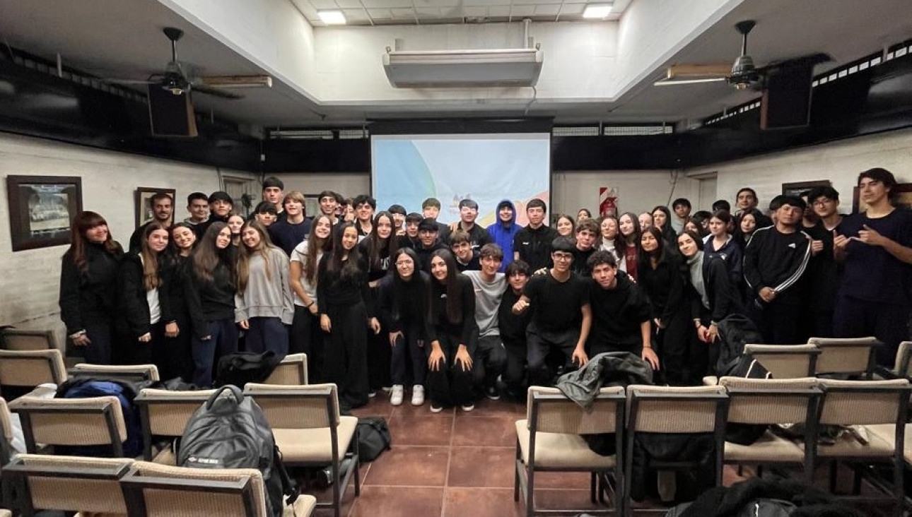 imagen El Laboratorio de Ciencia de Datos de la Facultad de Ciencias Económicas brindó una charla para nuestros estudiantes