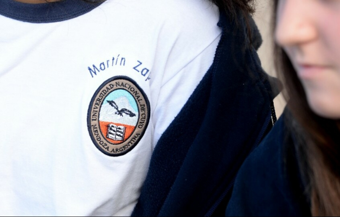 imagen Escuelas de la UNCUYO: suspenden clases para el turno mañana por viento zonda