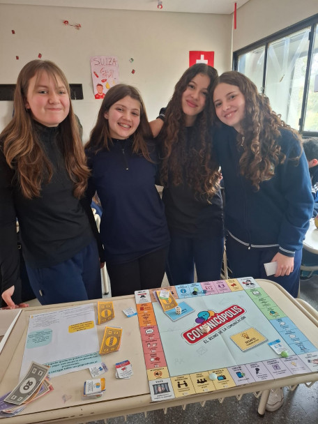 imagen Aprender creando: estudiantes de primer año diseñaron juegos como cierre del primer cuatrimestre