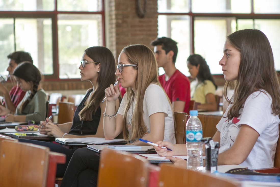 imagen Conocé el Kit UNCUYO, una herramienta que te ayudará en el camino universitario