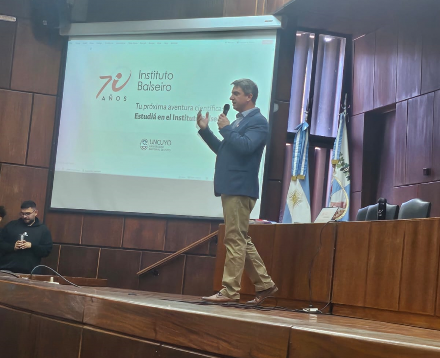 imagen Participación en el 70º aniversario del Instituto Balseiro