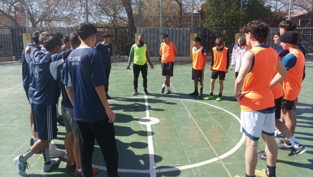 imagen Estudiantes participaron de los juegos intercolegiales