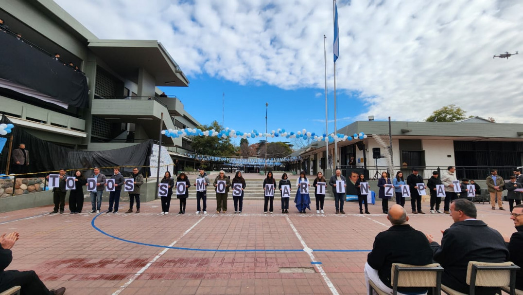 imagen La Escuela Martín Zapata conmemoró el Día de la Bandera y celebró sus 114 años