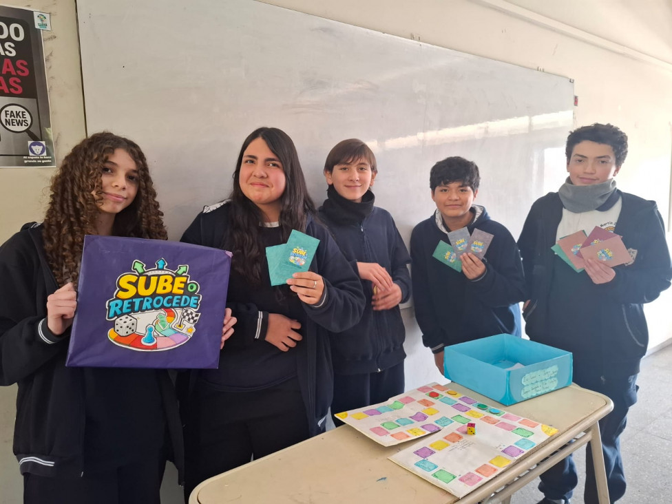 imagen Aprender creando: estudiantes de primer año diseñaron juegos como cierre del primer cuatrimestre