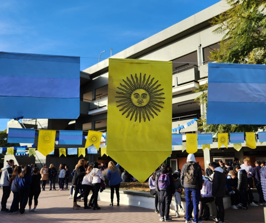 imagen Celebramos la independencia con una gran fiesta patriótica