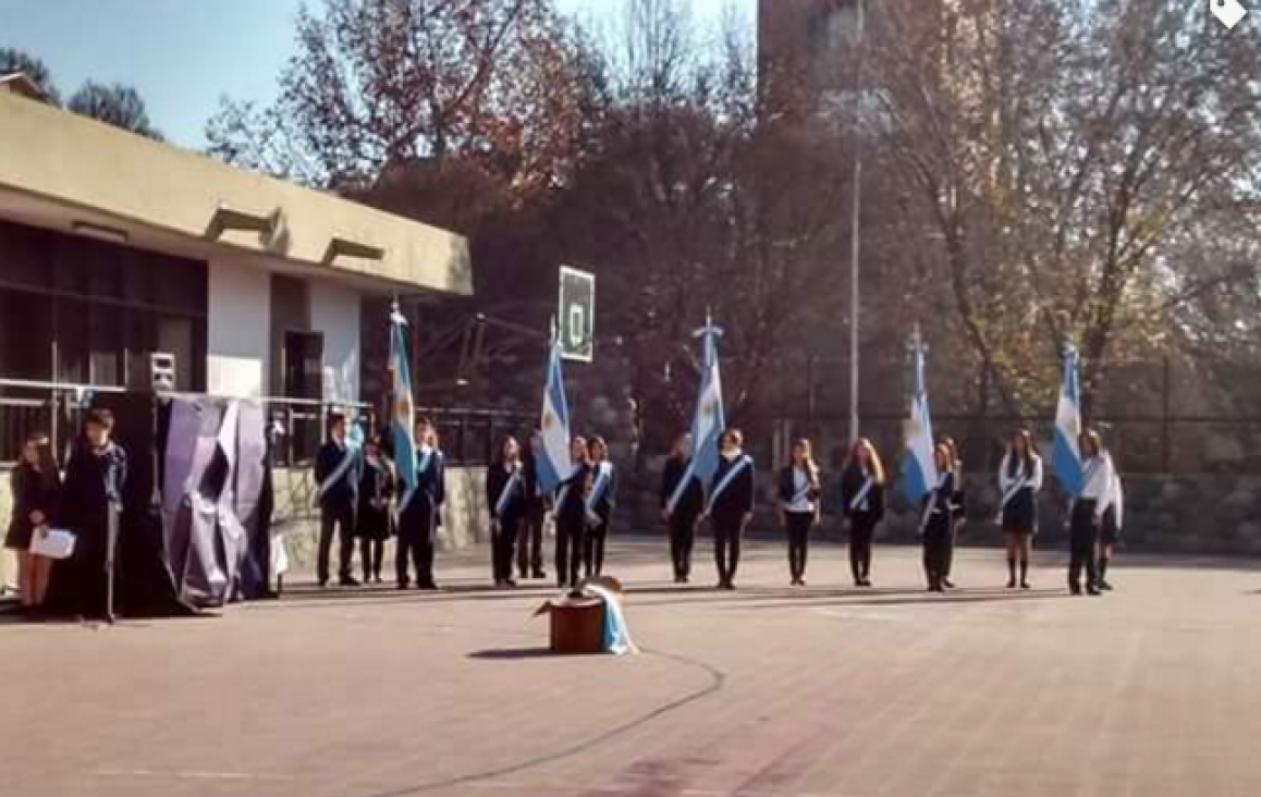 imagen Acto central por el día de la Bandera Nacional