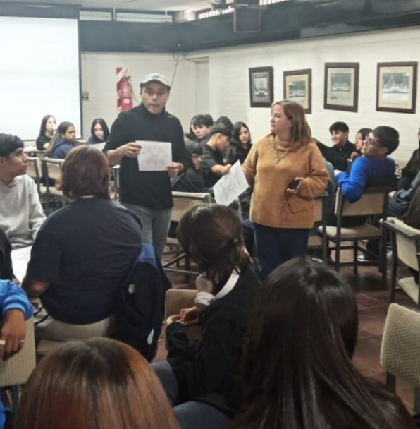 imagen Observatorio Estudiantil de Problemáticas y Derechos Adolescentes