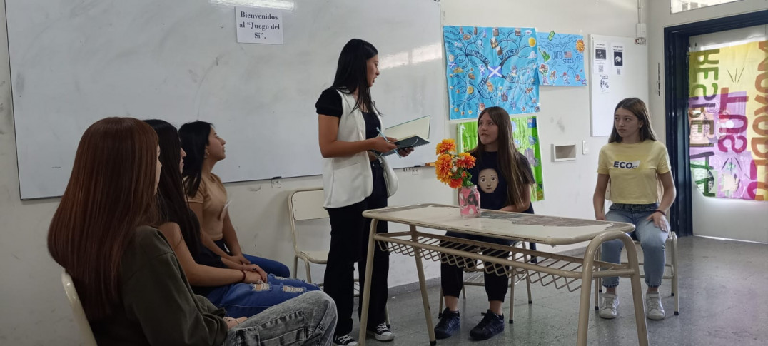 imagen Experiencias teatrales de estudiantes a través de proyectos educativos anuales