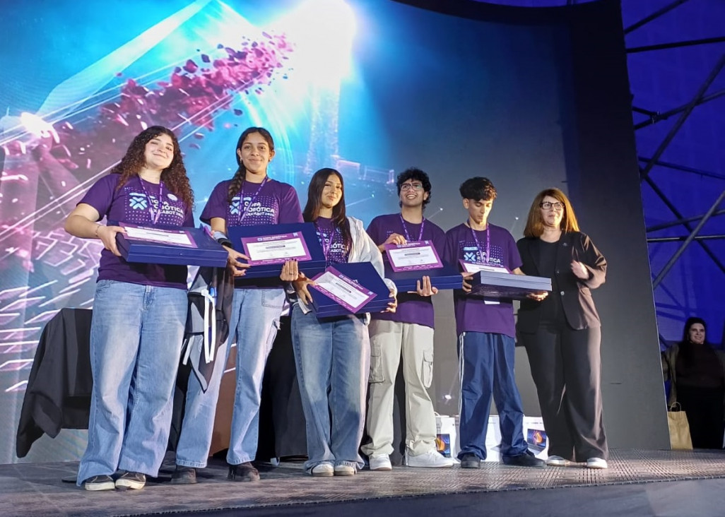 imagen Estudiantes lograron una destacada participación en la Final Nacional de la Copa Robótica Educabot