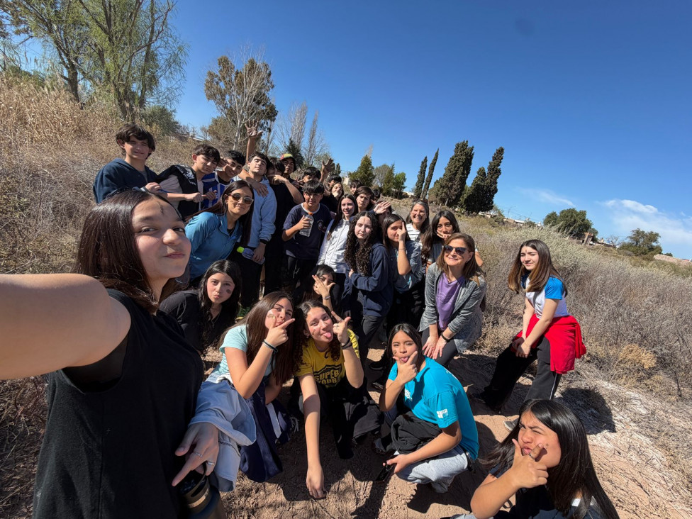 imagen Estudiantes en acción: aprender, vivenciar y comprometerse con el humedal a través de las Prácticas Sociales Educativas