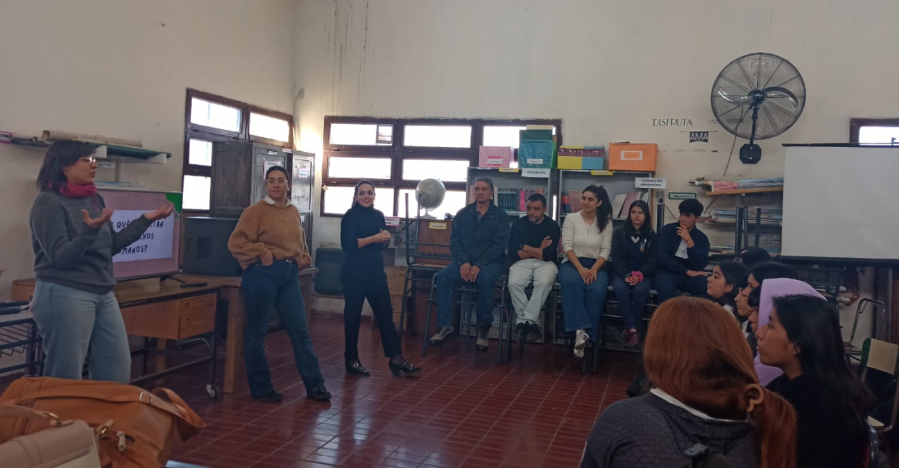 imagen Estudiantes abordan los derechos y las violencias en el marco de las Prácticas Sociales Educativas
