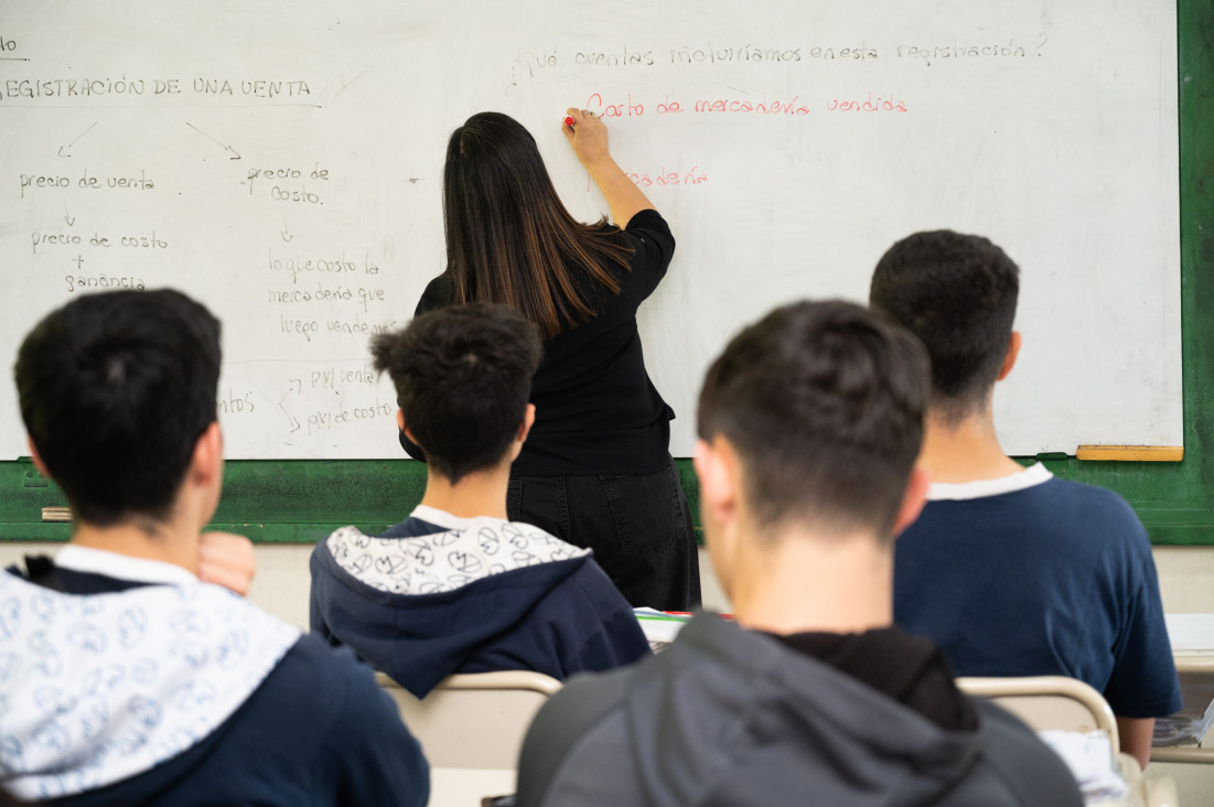 imagen Convocan a renovar bonos de puntaje para escuelas de la UNCuyo en Matemática y Ciencias Naturales
