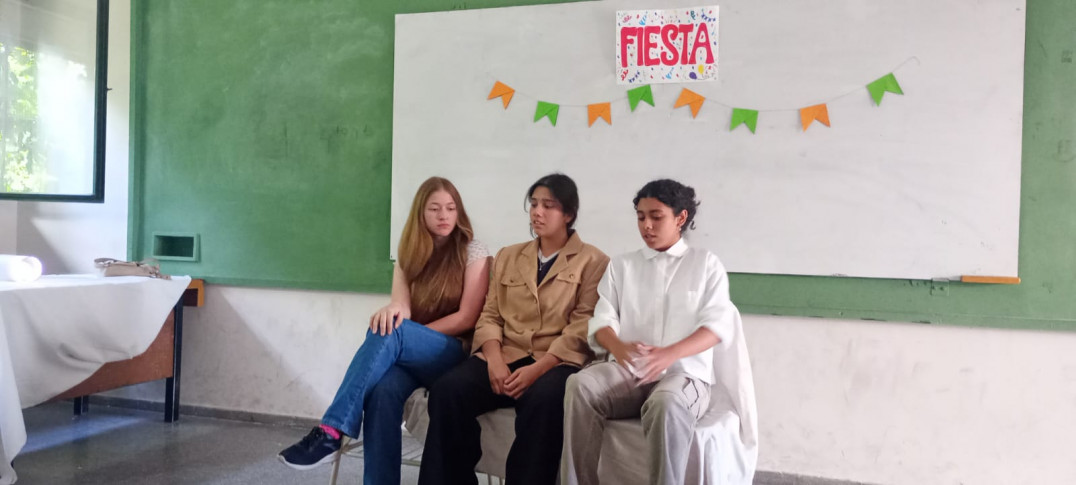 imagen Experiencias teatrales de estudiantes a través de proyectos educativos anuales