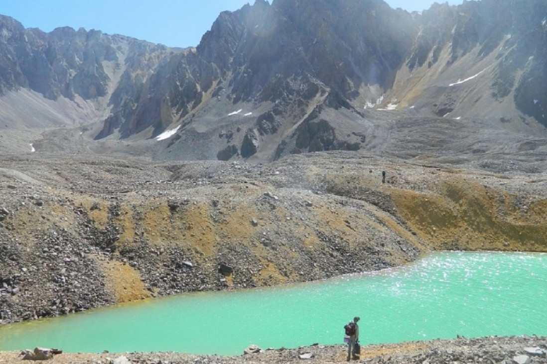 imagen Webinarios de Geología: disertarán sobre presencia de hielo en los Andes Áridos