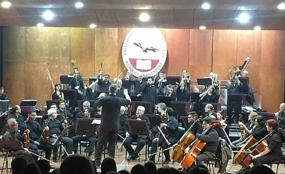 imagen Estudiantes de los primeros años disfrutaron de los conciertos didácticos de la Orquesta Sinfónica