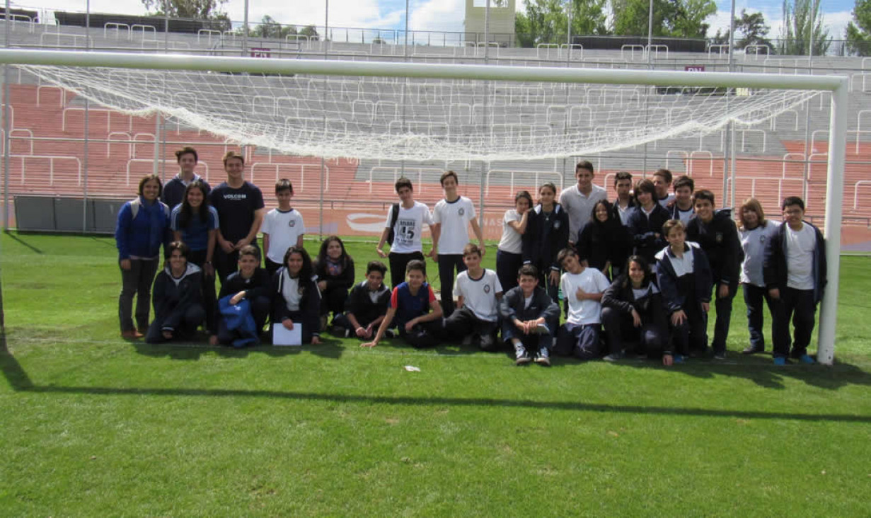 imagen Alumnos de primer año disfrutan conociendo la ciudad de Mendoza