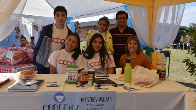 imagen La Cooperativa CoopeMZ fue parte de un festival junto a organizaciones sociales