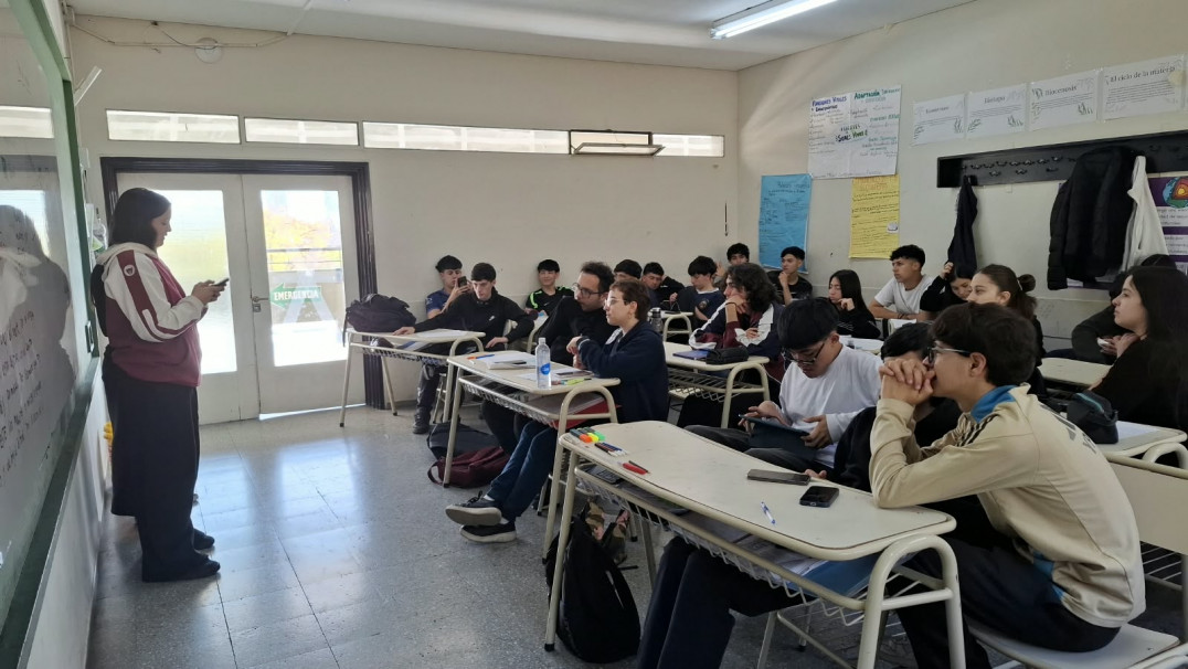 imagen De estudiantes a estudiantes: compartir experiencias para construir la próxima "Promo"