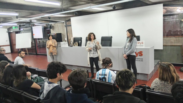 imagen Estudiantes de cuarto año fortalecen su formación en investigación social en la Facultad de Ciencias Políticas y Sociales