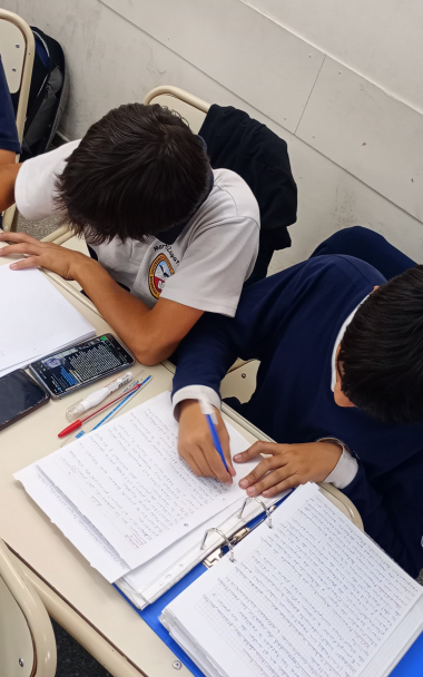 imagen "Programando en Español": creatividad, IA y programación desde los primeros años