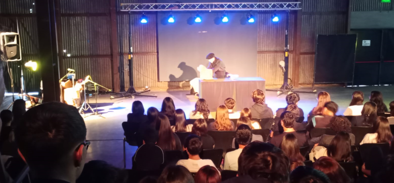 imagen Salida educativa al teatro: una experiencia cultural para seguir aprendiendo