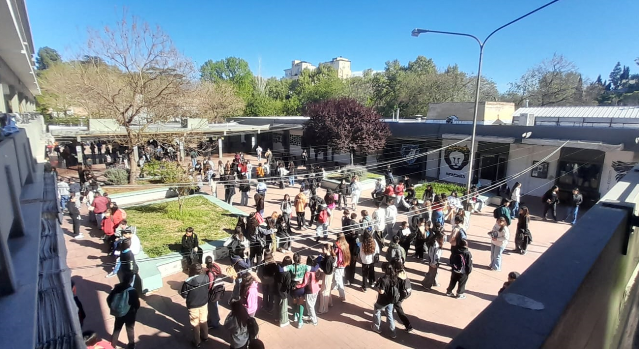 imagen Escuelas de la UNCUYO: aspirantes repasaron cómo serán los exámenes de ingreso
