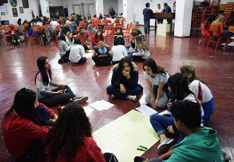 imagen Integrantes de escuelas de la UNCUYO compartieron experiencias de trabajo en territorio