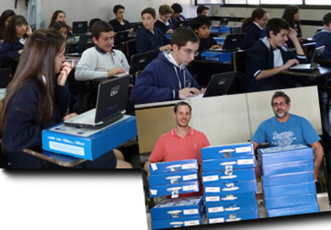 imagen Nuestros alumnos de 1° año ya tienen sus netbook