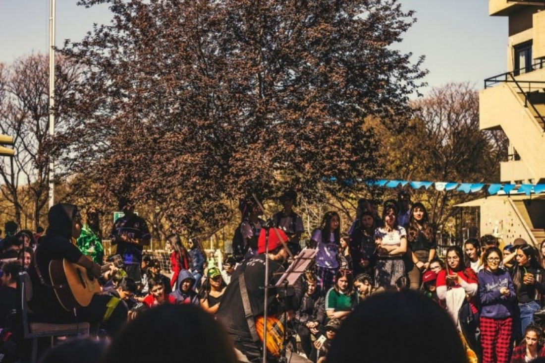 imagen Secundarias de la UNCUYO festejaron el día del estudiante