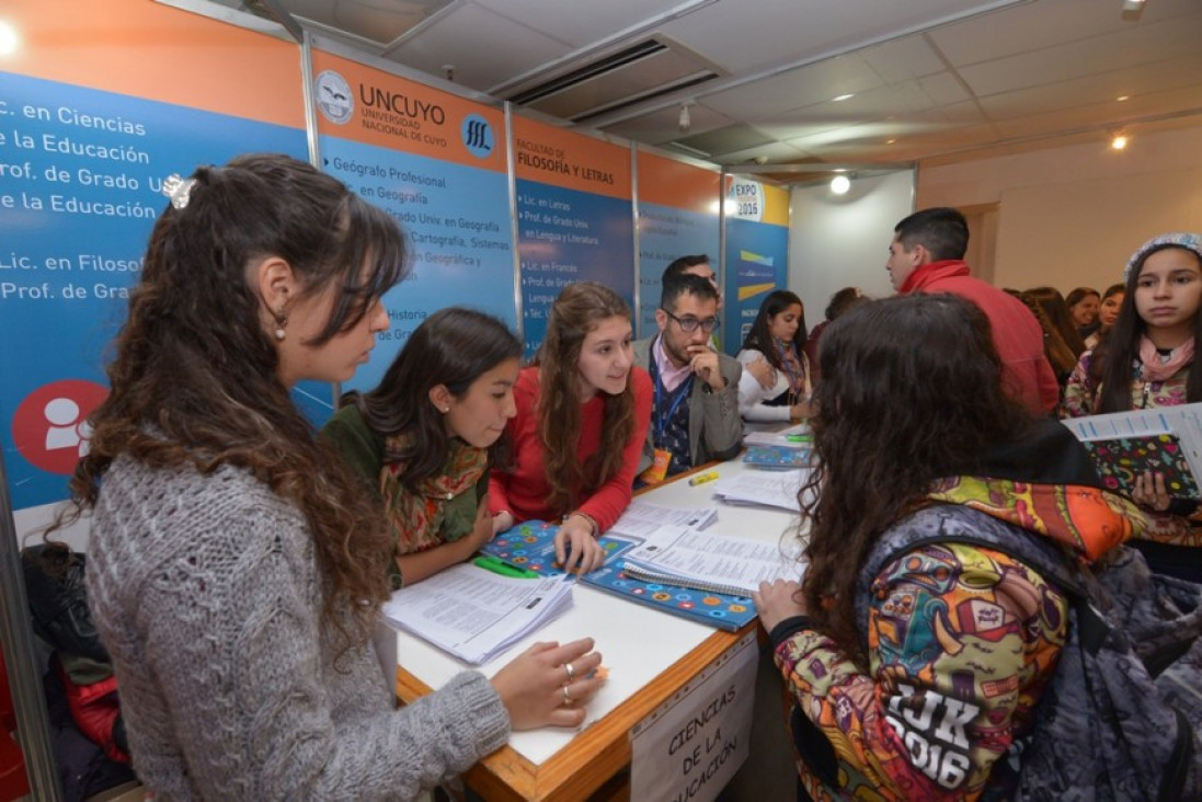 imagen La UNCUYO expone más de 100 carreras para estudiantes del secundario