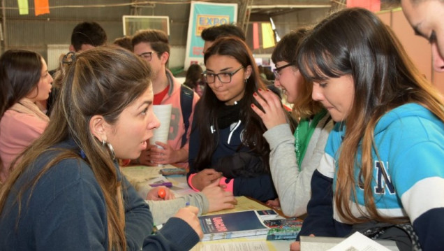 imagen Universidades de Mendoza y la DGE buscan seducir a los estudiantes secundarios
