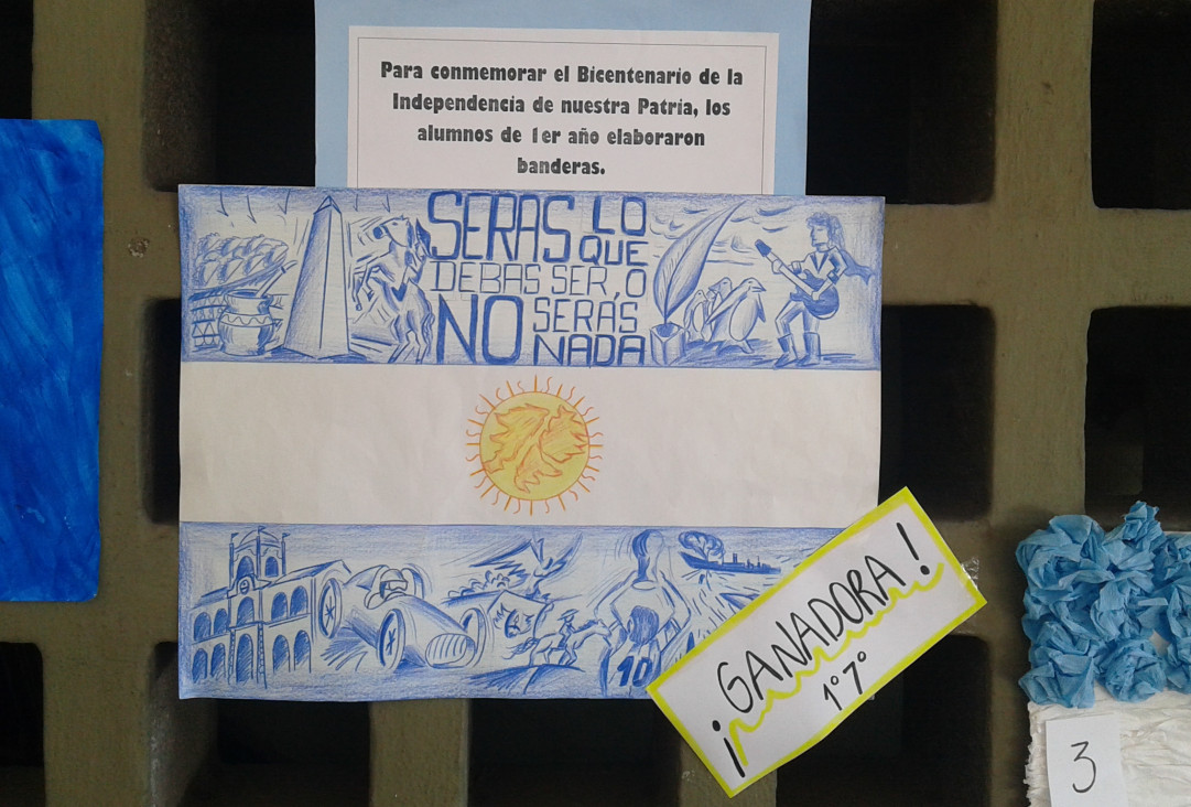 imagen Proyecto de diseño de banderas para conmemorar el bicentenario