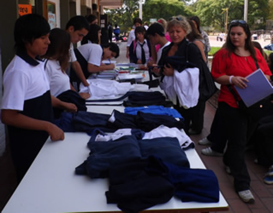 imagen Se acerca la Gratiferia y Feria del Libro Escolar