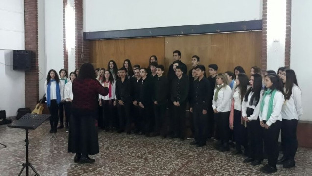 imagen Actuación del Coro de alumnos en el Festival de Otoño