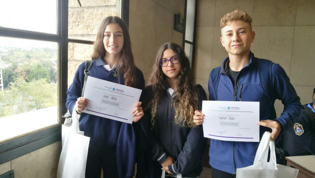 imagen Redes Sociales y Derechos Humanos: tres estudiantes premiados por sus producciones