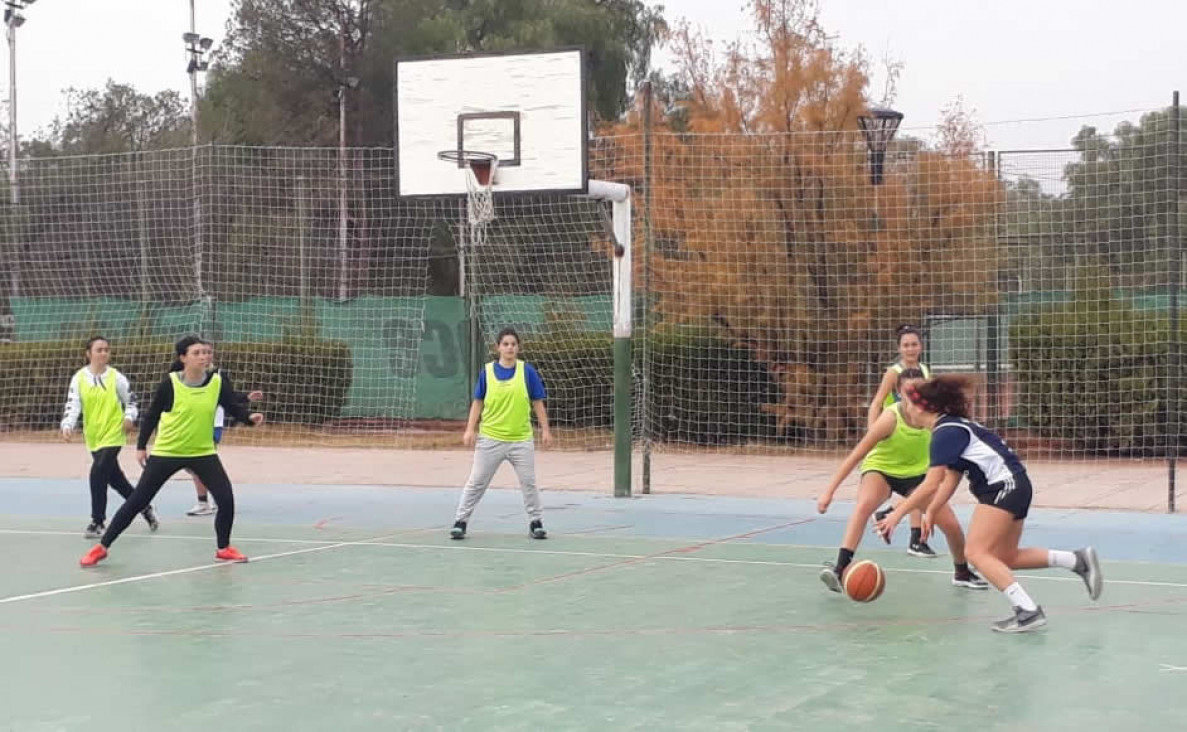 imagen Se desarrolló el segundo encuentro deportivo y recreativo de escuelas preuniversitarias