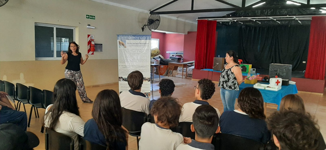 imagen Estudiantes visitaron el Centro Terapéutico Kumelén 