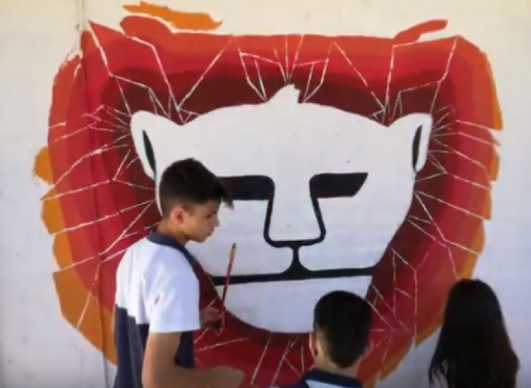 imagen Nuevos diseños y colores para los emblemáticos "leones zapateros"