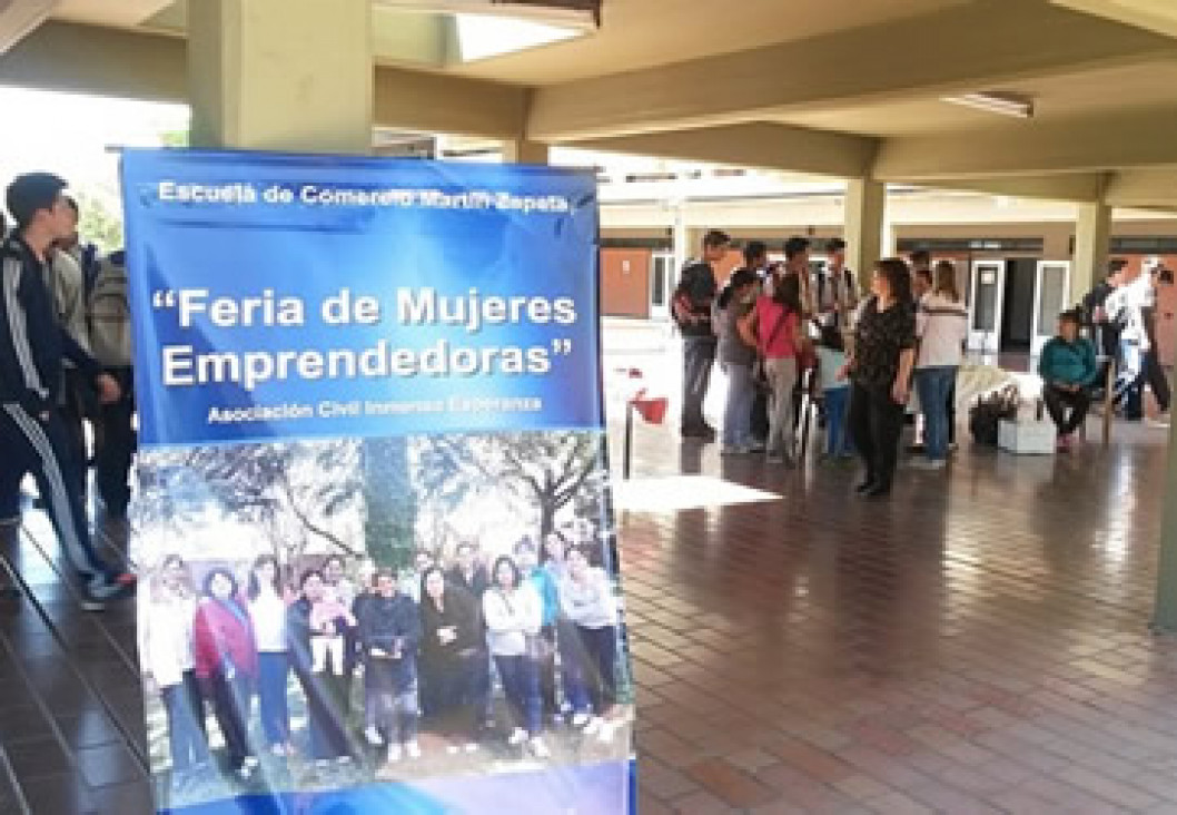 imagen Feria de mujeres emprendedoras